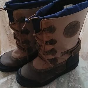 Boy's Youth Timberland Snow Boots size 3.5